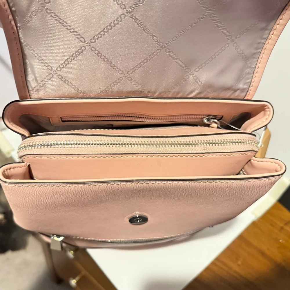 NEW Michael Michael Kors Harrison Medium Saffiano Leather Backpack Powder Pink N